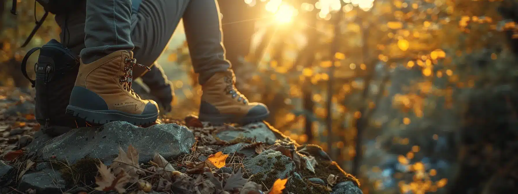 a person on a hike, enjoying a solventless edible as they take in the scenery.