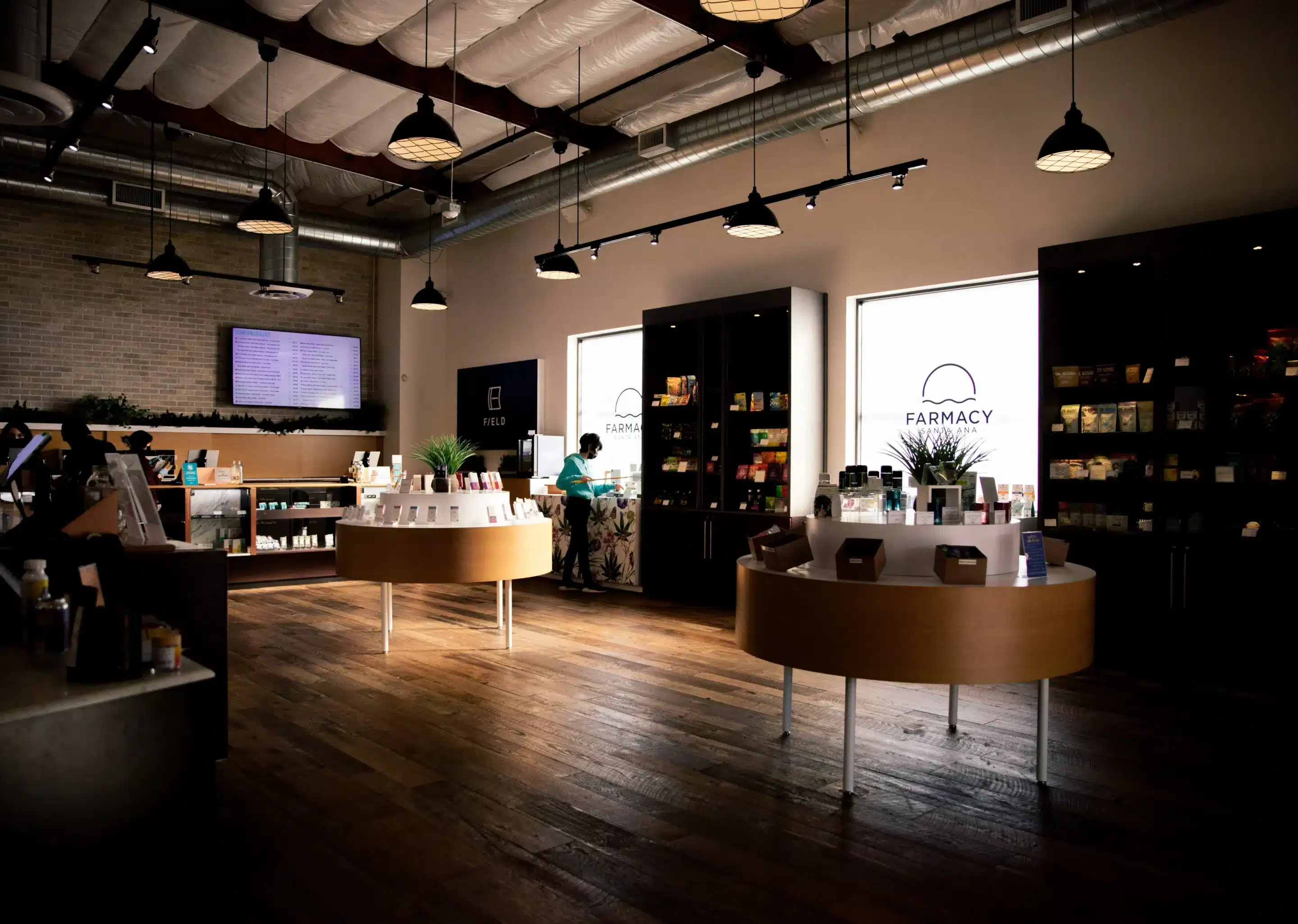 A Local’s Guide to Enjoying Cannabis Edibles in Santa Ana